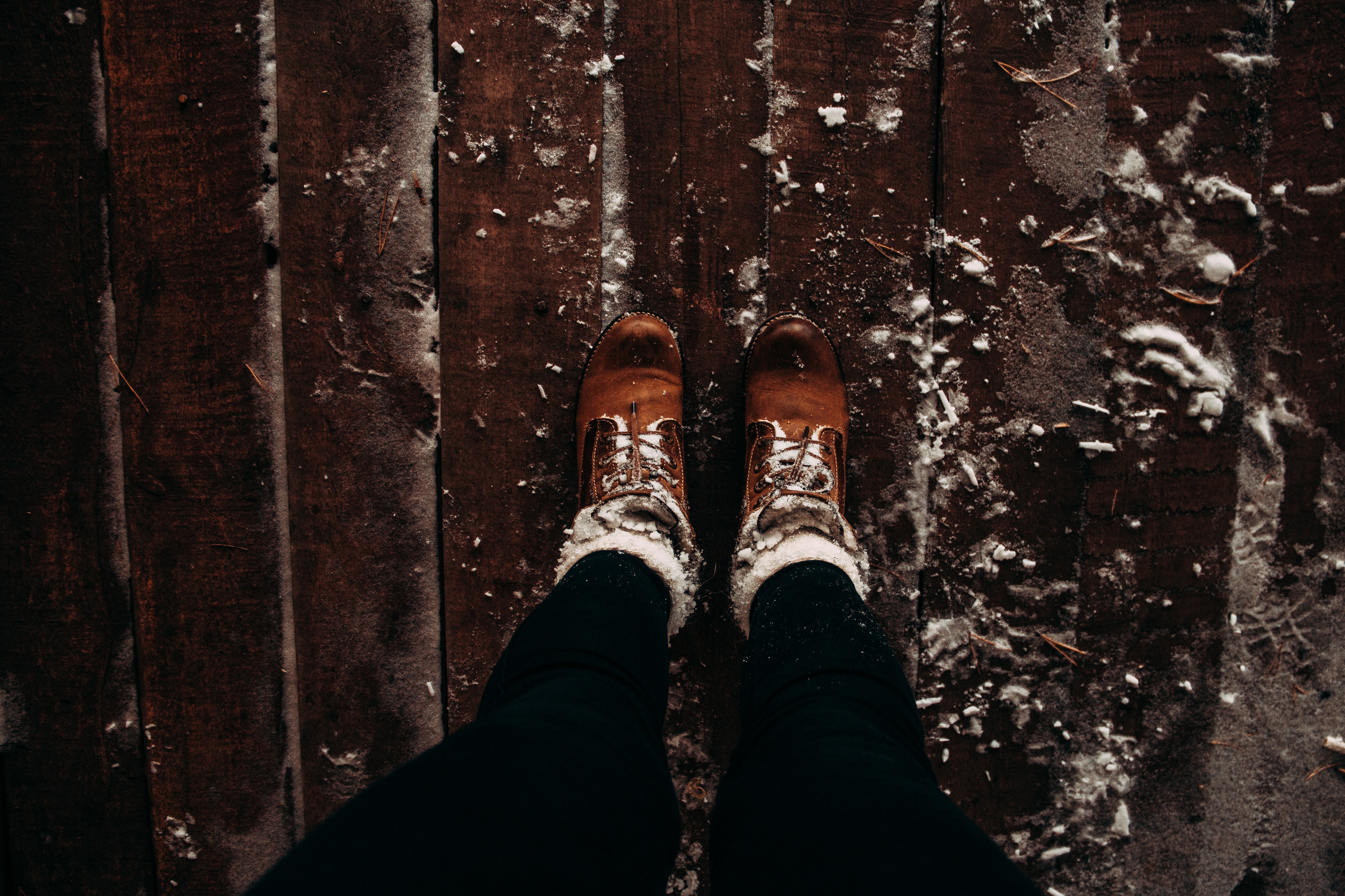winter-home-cleaning-can-save-your-home-s-floors