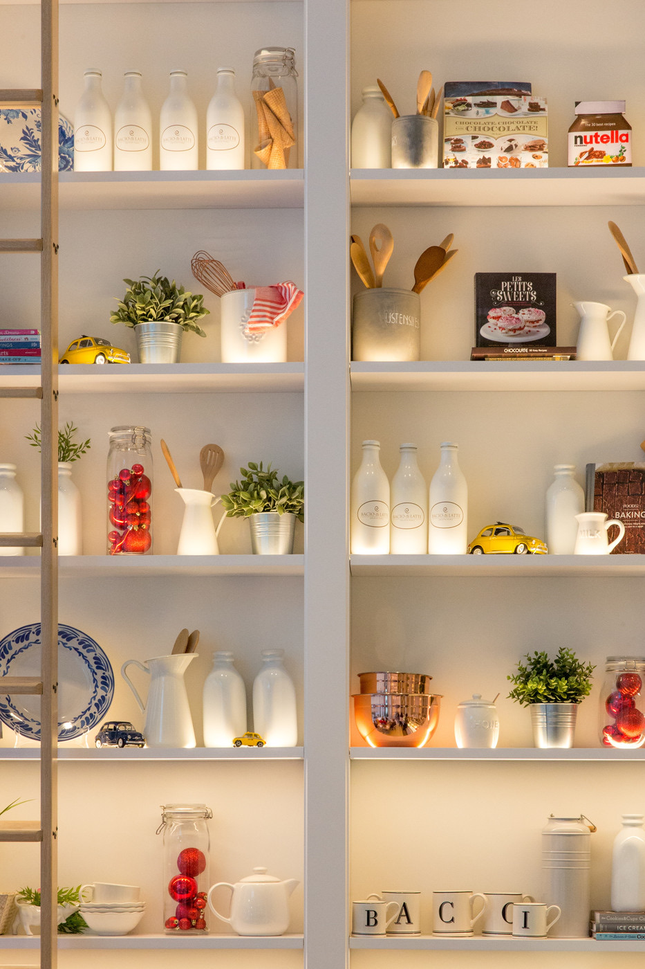 organized-shelves